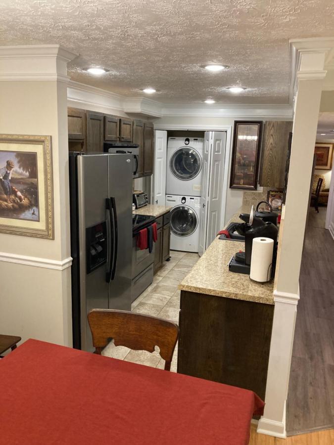 Spacious 3 Bedroom 2 Bath Condo Close To Five-Points In Athens Exteriör bild