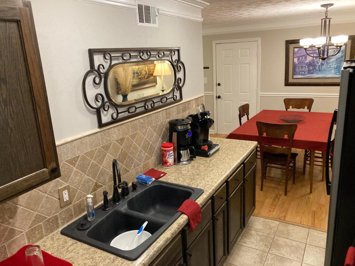 Spacious 3 Bedroom 2 Bath Condo Close To Five-Points In Athens Exteriör bild